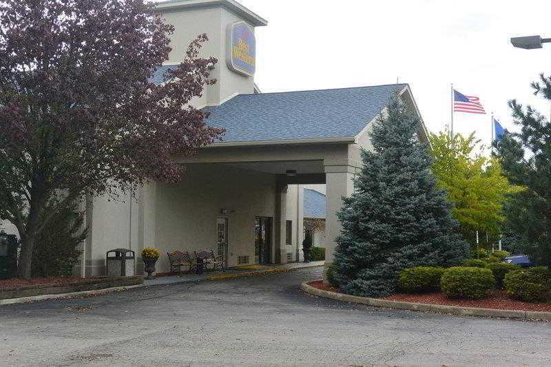 Quality Inn Austintown-Youngstown West Buitenkant foto