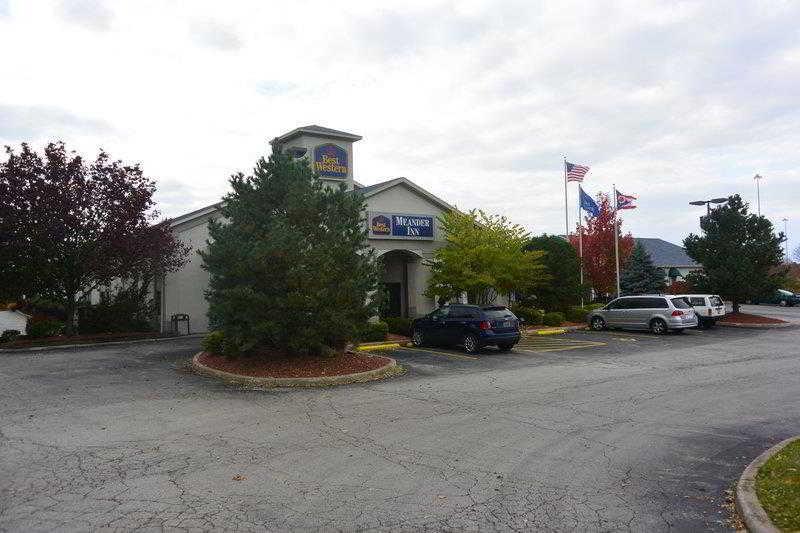Quality Inn Austintown-Youngstown West Buitenkant foto