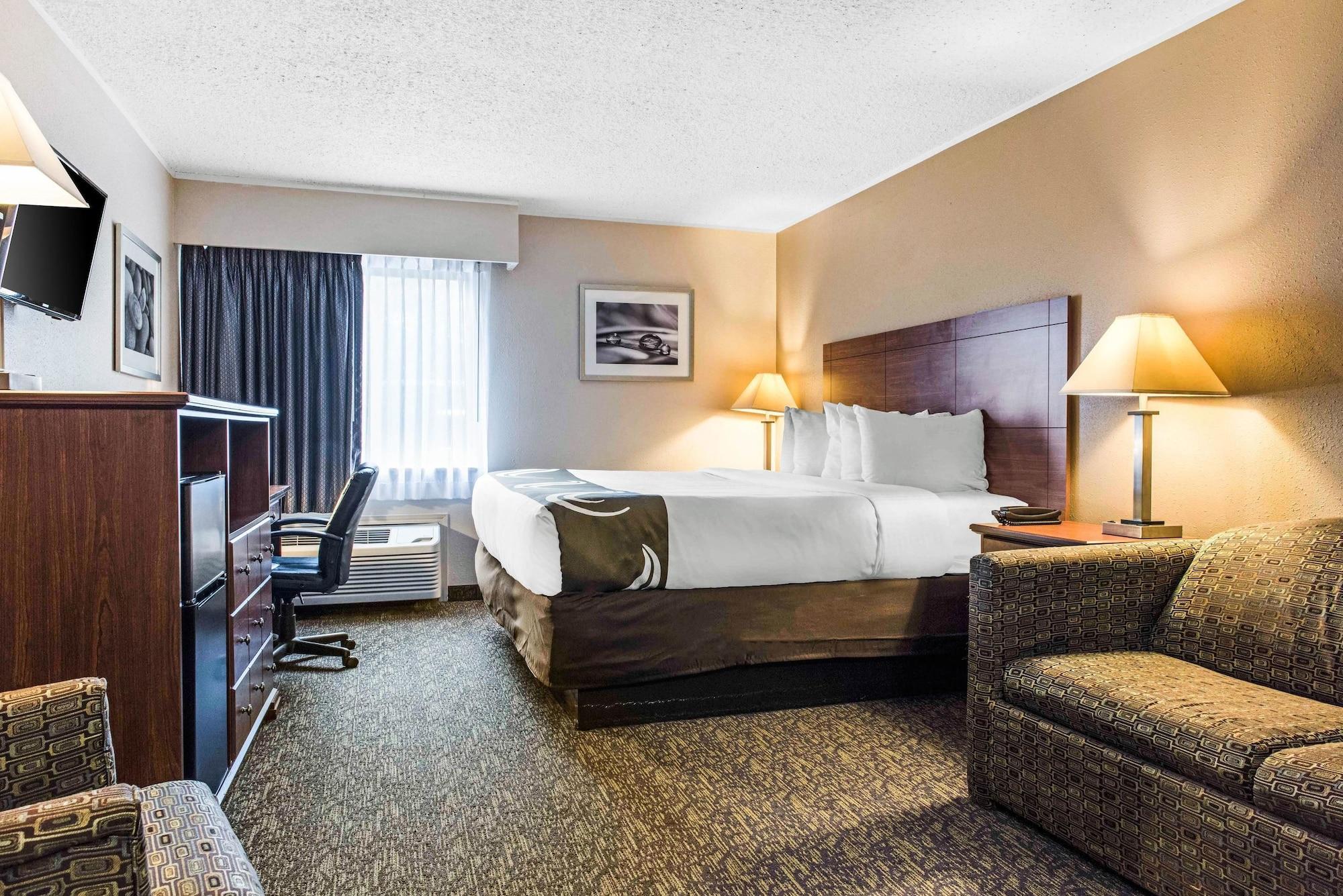 Quality Inn Austintown-Youngstown West Buitenkant foto